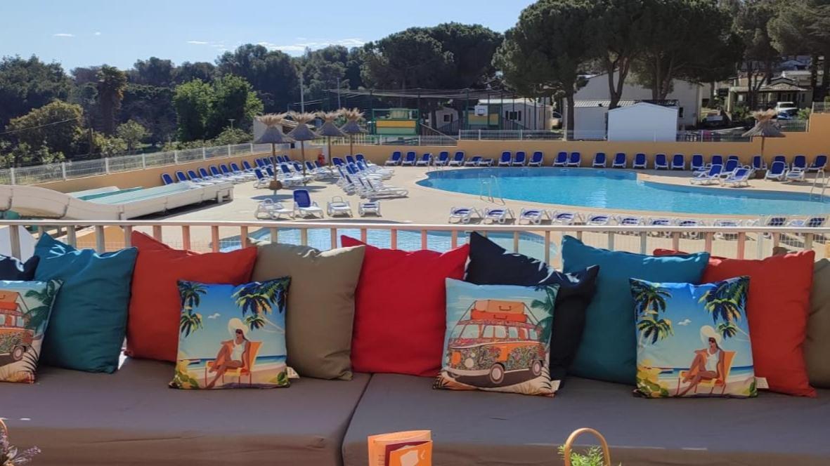 Domaine Residentiel De Plein Air Odalys La Pinede Agde Exterior foto